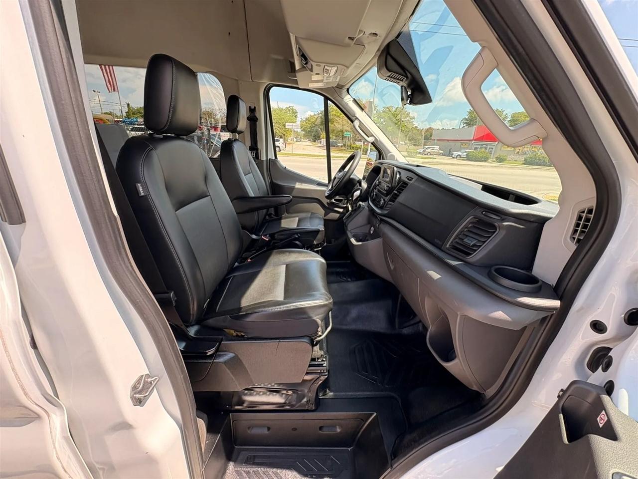 Ford Transit  2020