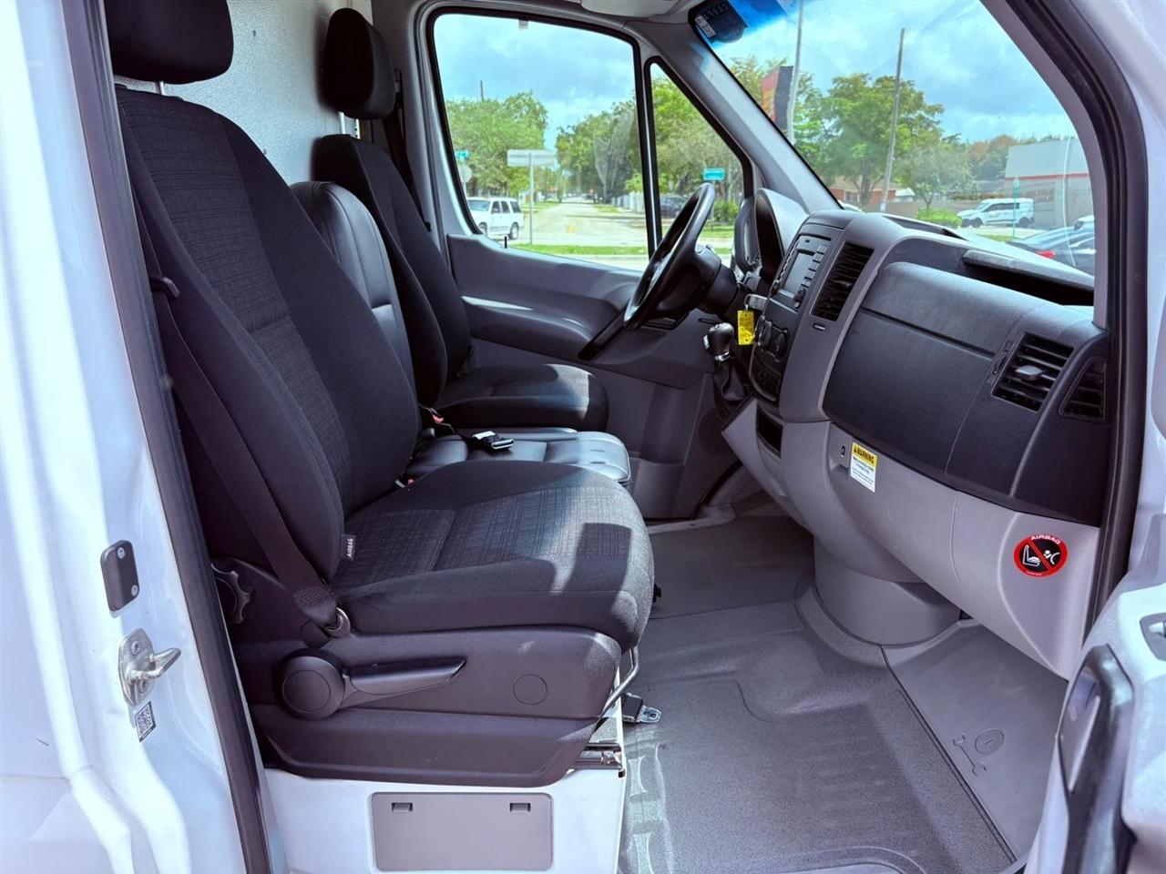 Mercedes-Benz Sprinter  2018