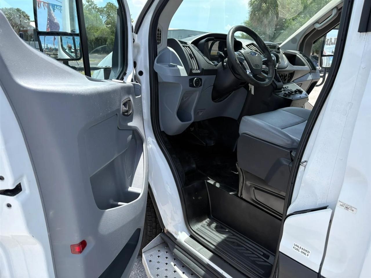 Ford Transit  2019