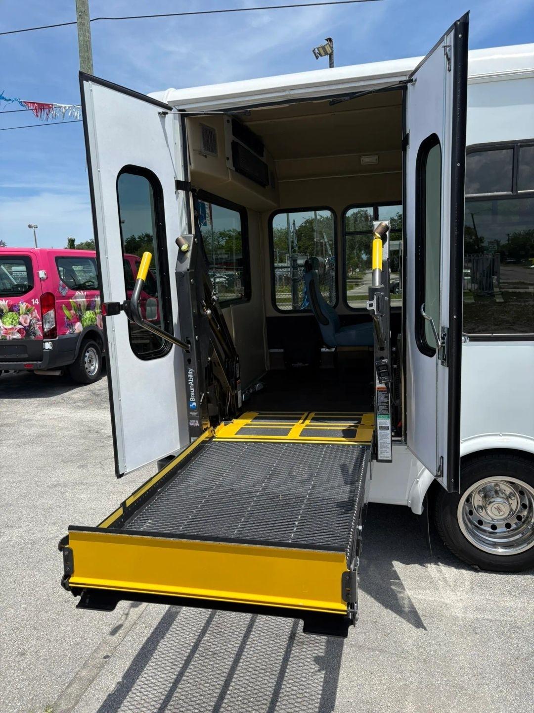 Ford Transit  2019