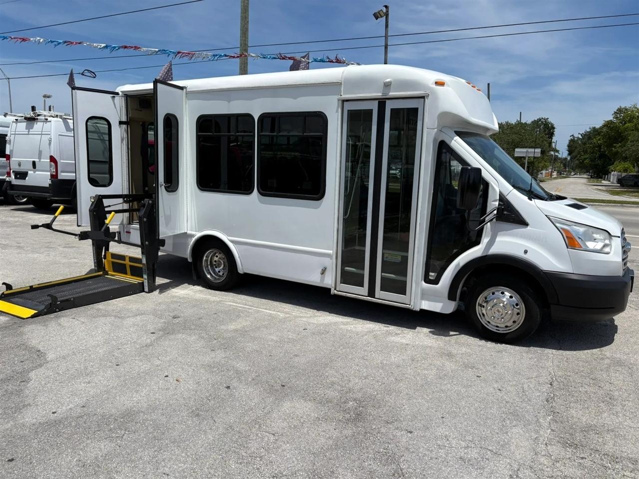 Ford Transit  2019