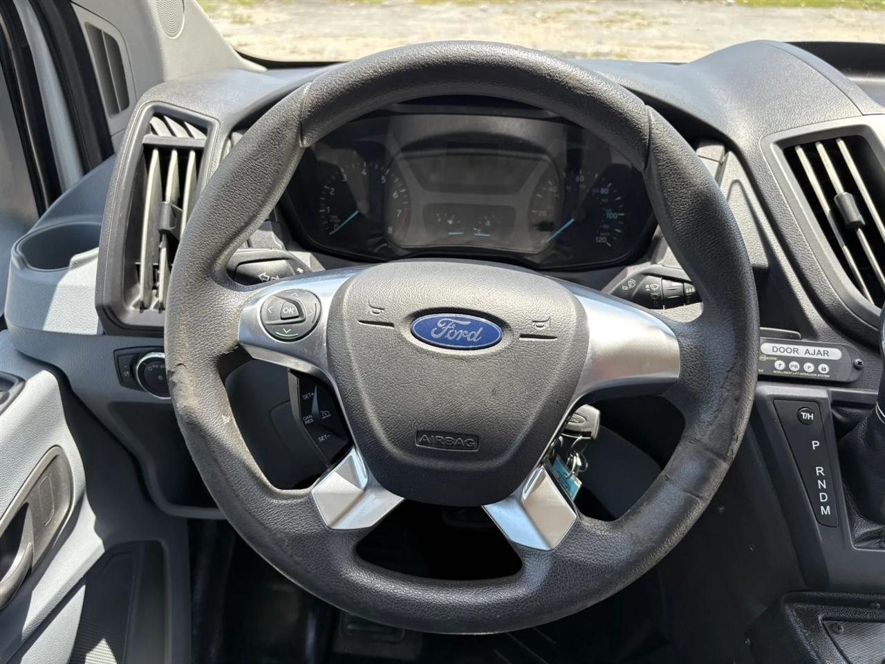 Ford Transit  2019