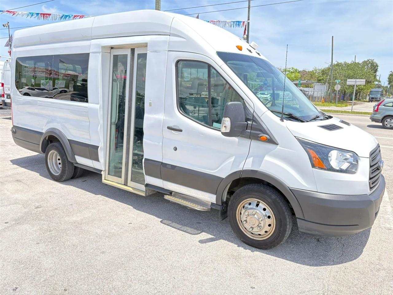 Ford Transit  2019