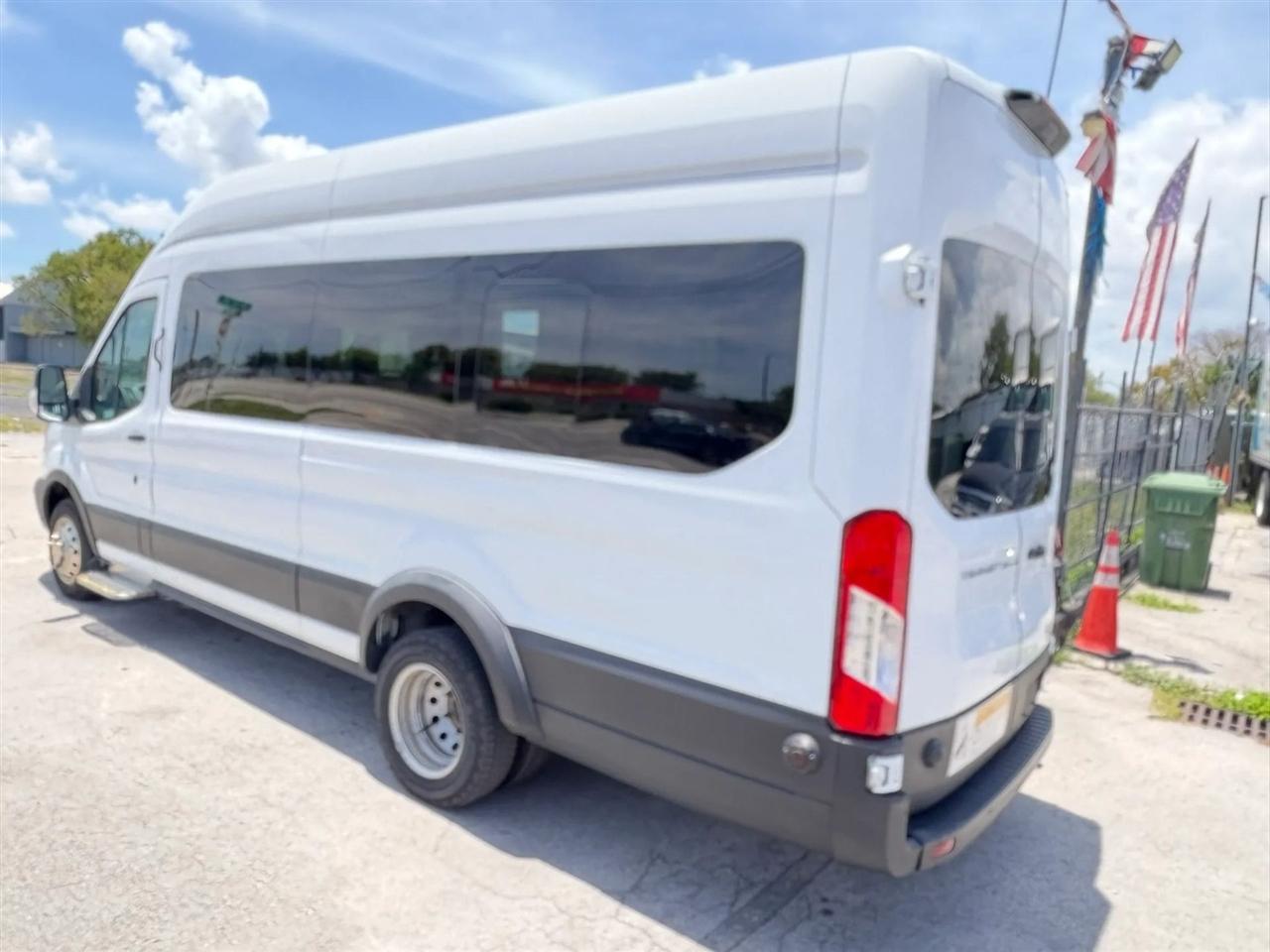 Ford Transit  2019