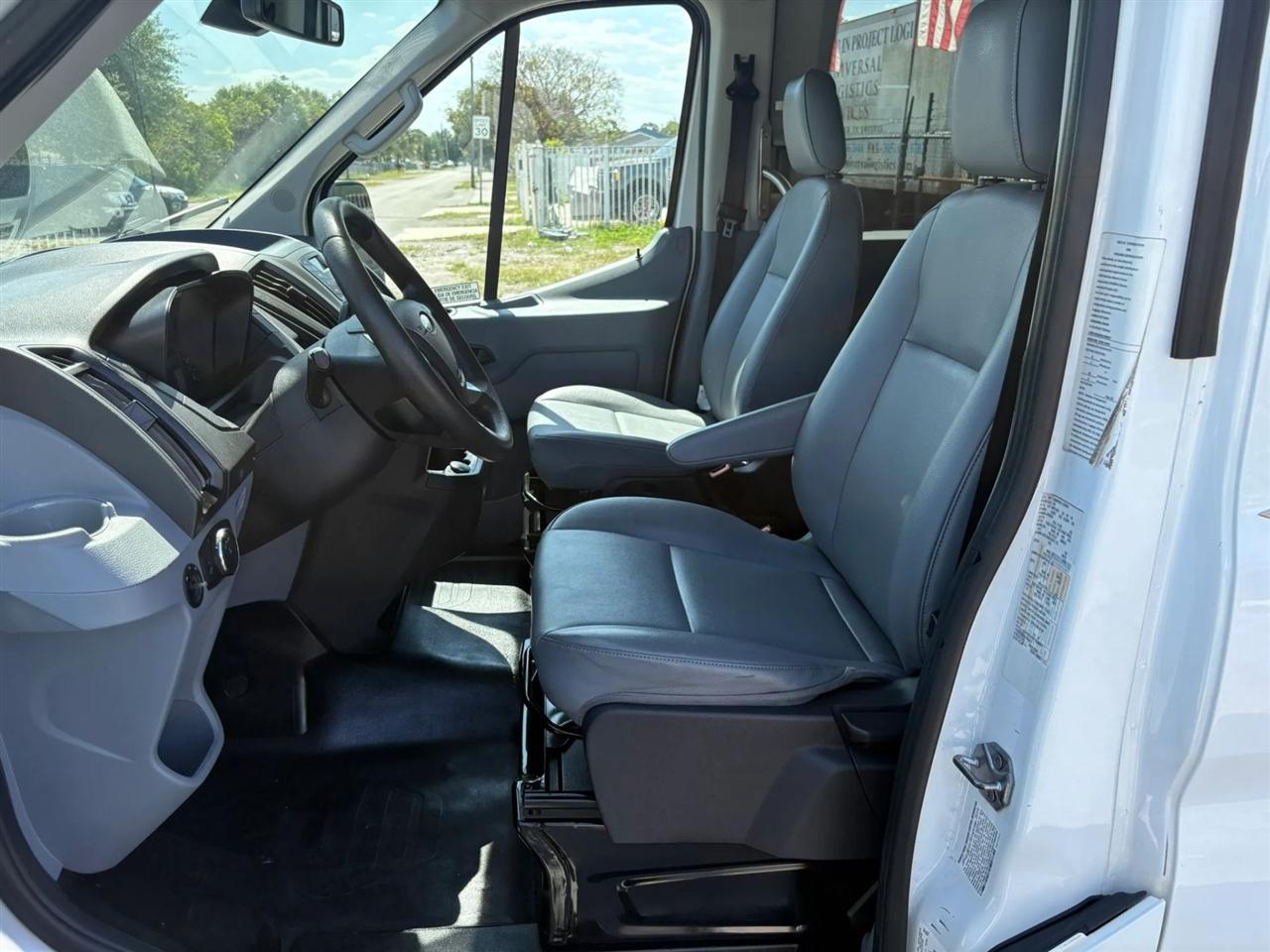 Ford Transit  2019