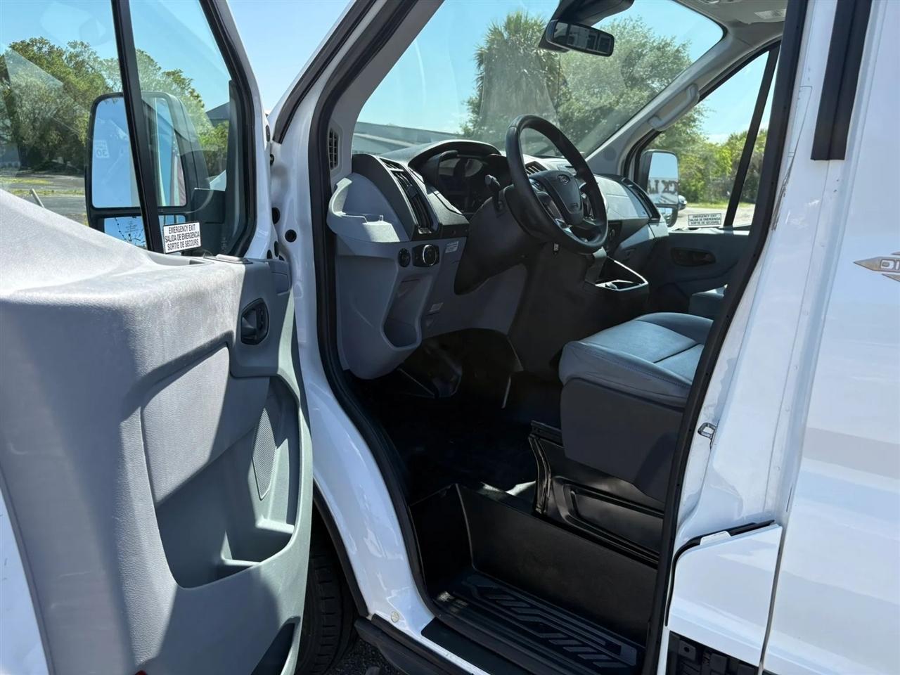 Ford Transit  2019