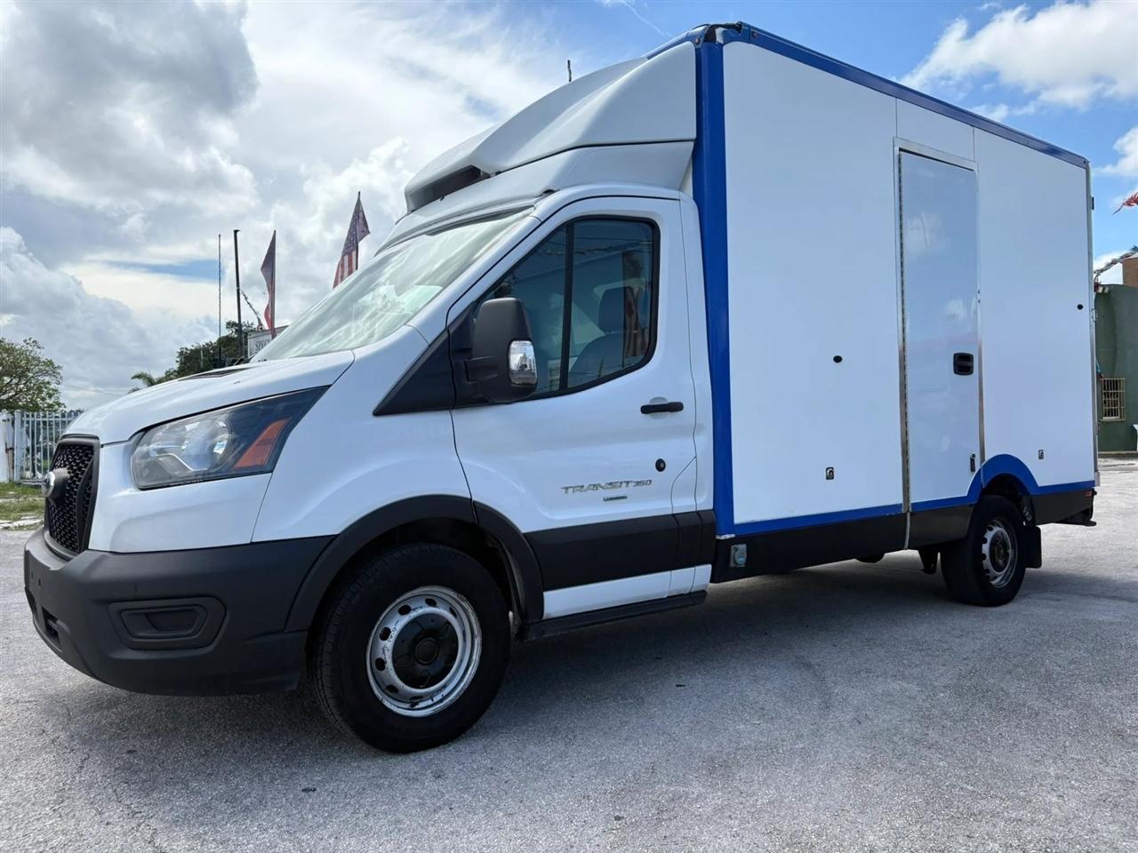 Ford Transit  2023