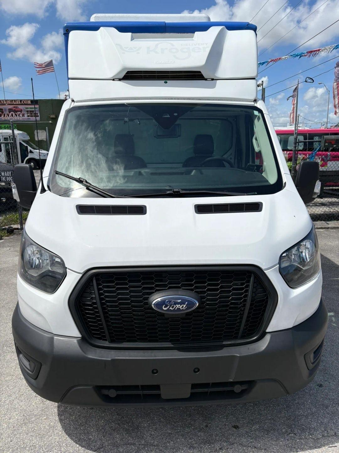 Ford Transit  2023