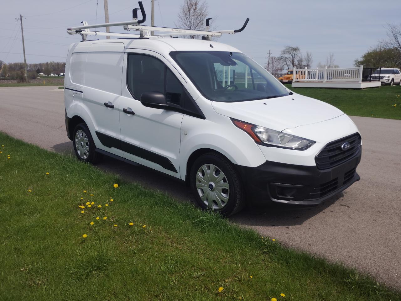 Ford Transit Connect Cargo Van XL SWB 2022