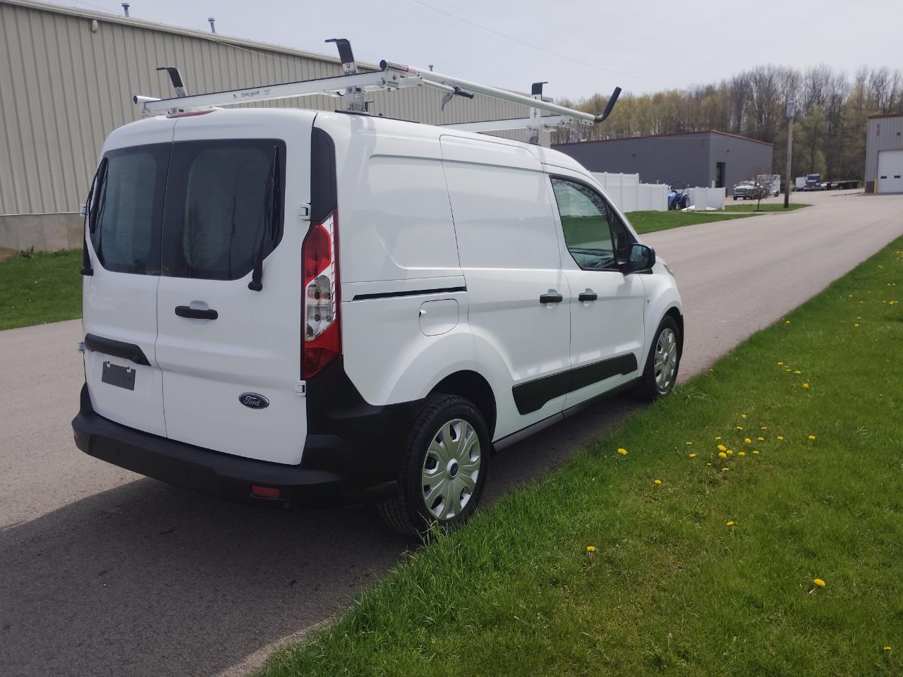 Ford Transit Connect Cargo Van XL SWB 2022