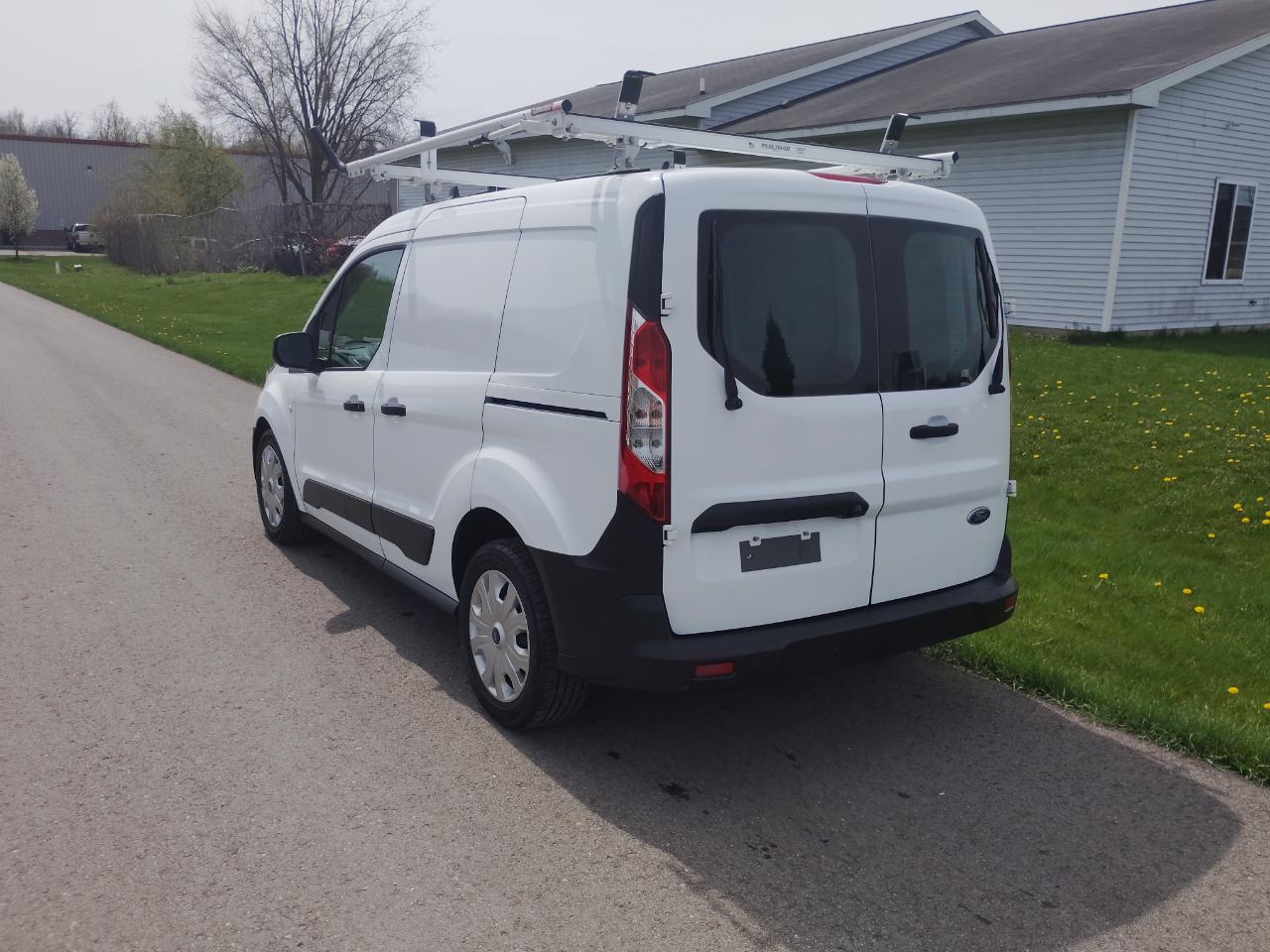 Ford Transit Connect Cargo Van XL SWB 2022