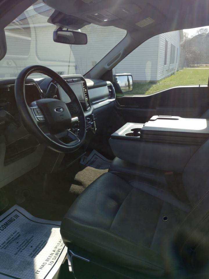 Ford F-150 Lariat SuperCrew 5.5-ft. Bed 4WD 2022