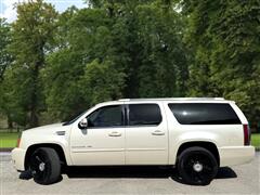 2013 Cadillac Escalade  2013 Cadillac Escalade