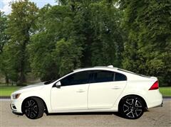 2018 Volvo S60  2018 Volvo S60