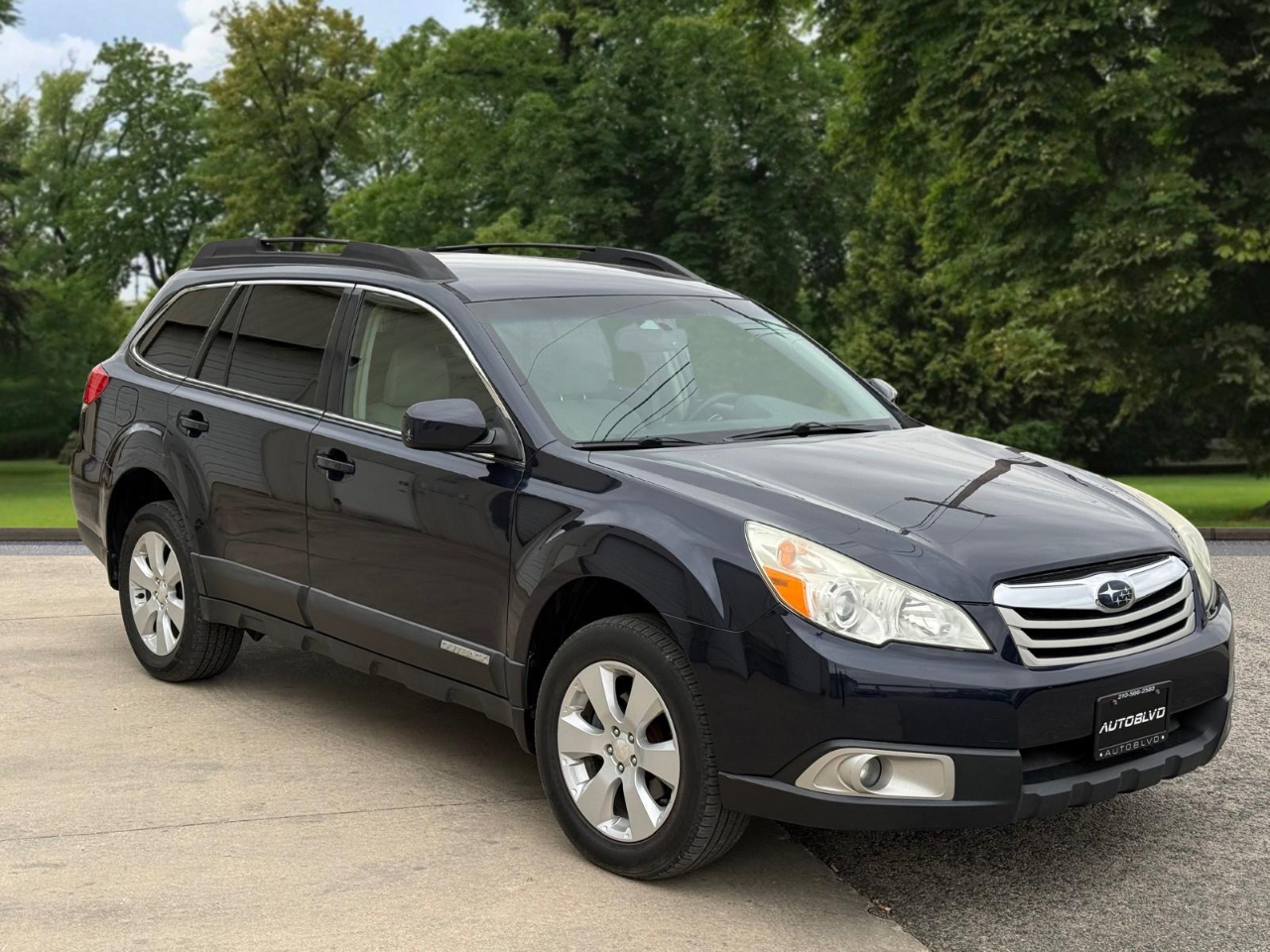 Subaru Outback 2.5i Premium 2012