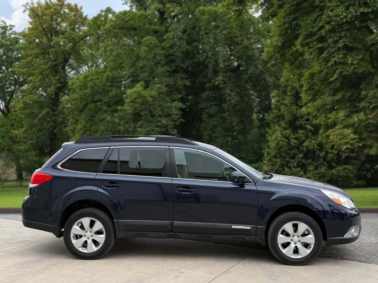 Subaru Outback 2.5i Premium 2012