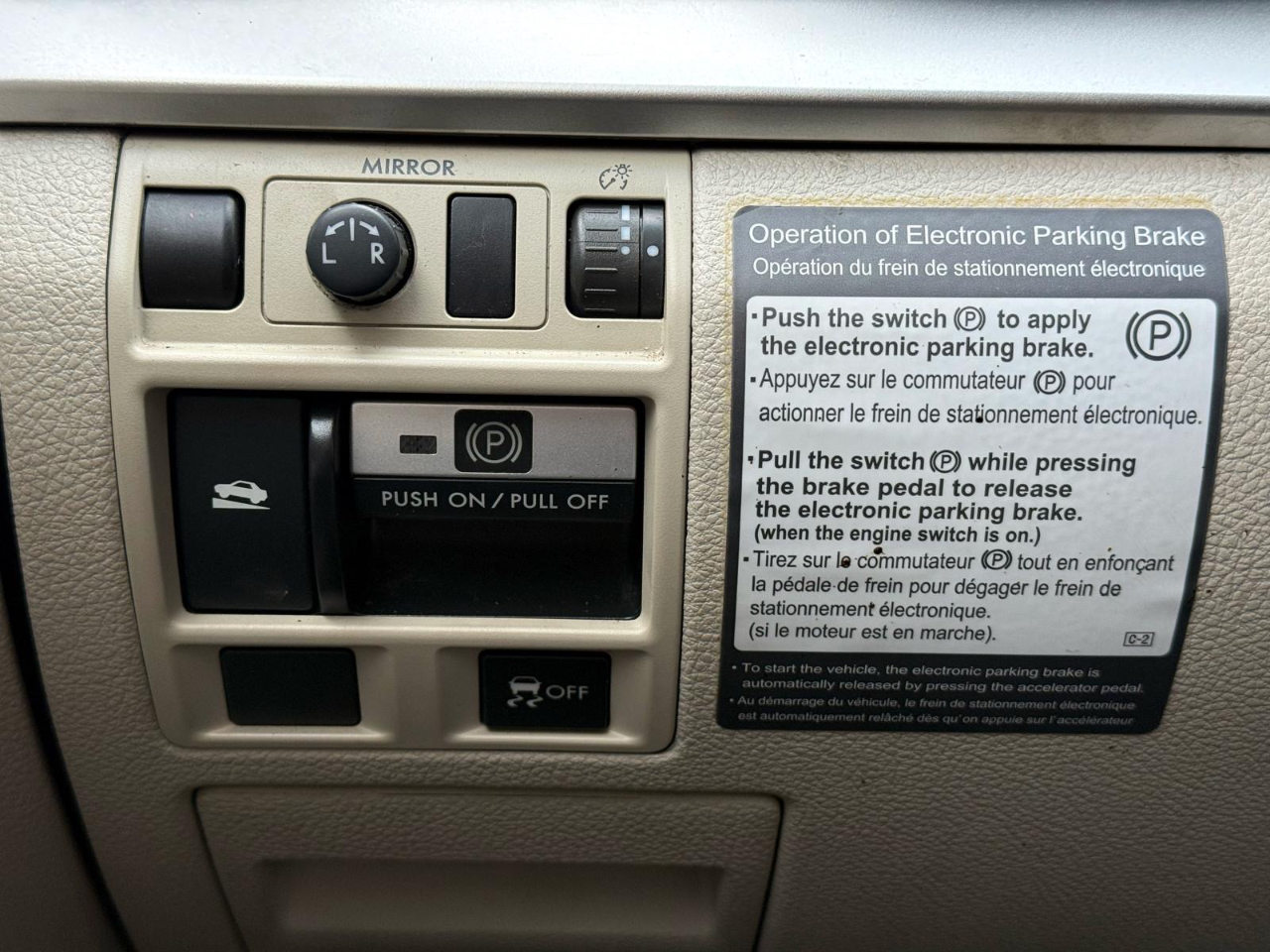 Subaru Outback 2.5i Premium 2012