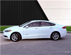 2017 Ford Fusion Hybrid  2017 Ford Fusion Hybrid