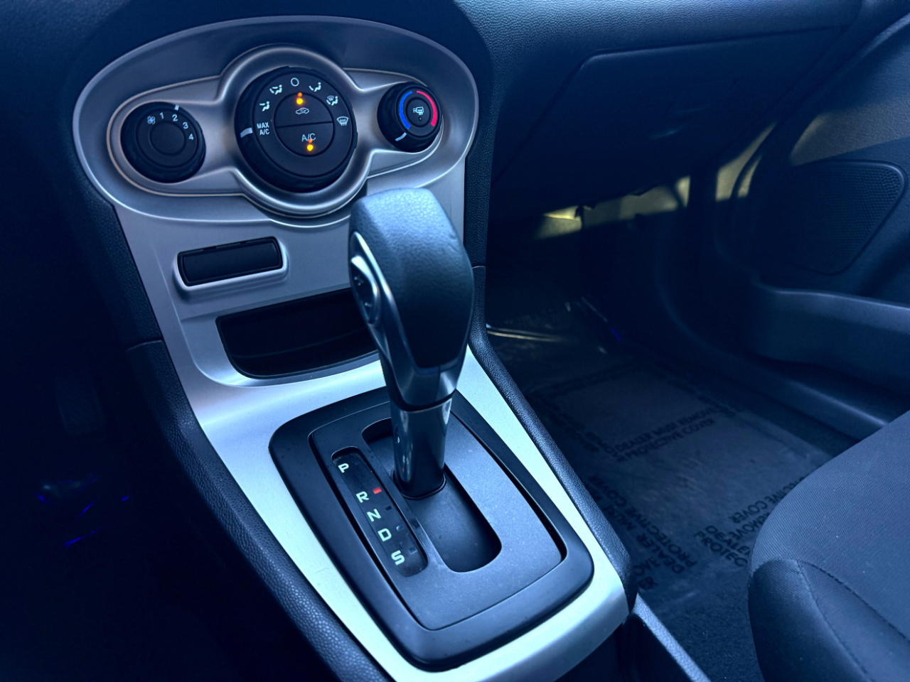 Ford Fiesta SE Sedan 2018 Ford Fiesta SE Sedan 2018