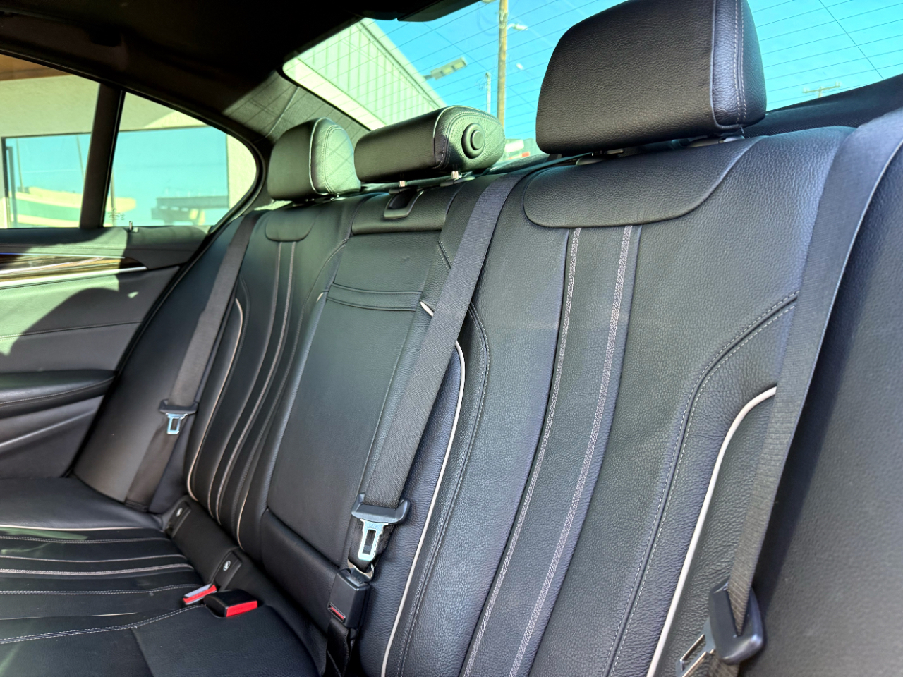 BMW 5-Series 530i 2017 BMW 5-Series 530i 2017