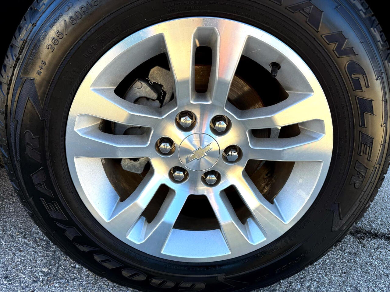 Chevrolet Suburban LS 2WD 2016