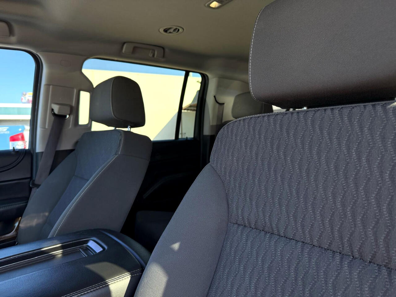 Chevrolet Suburban LS 2WD 2016