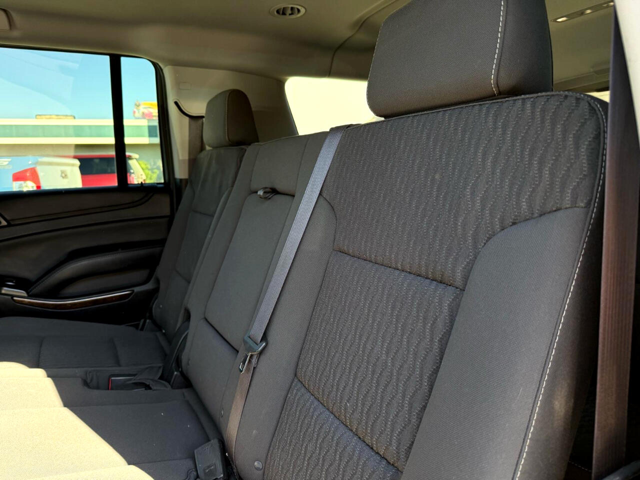 Chevrolet Suburban LS 2WD 2016