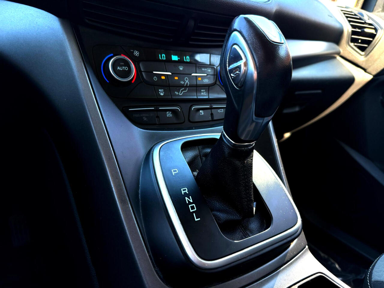 Ford C-Max Hybrid SE 2018