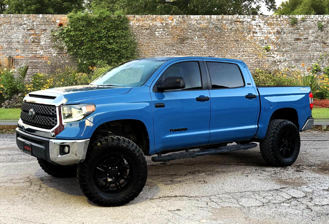 Toyota Tundra SR5 5.7L V8 CrewMax 2WD 2020