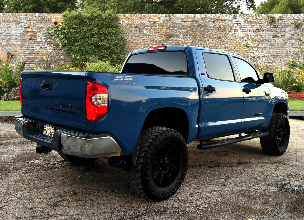 Toyota Tundra SR5 5.7L V8 CrewMax 2WD 2020