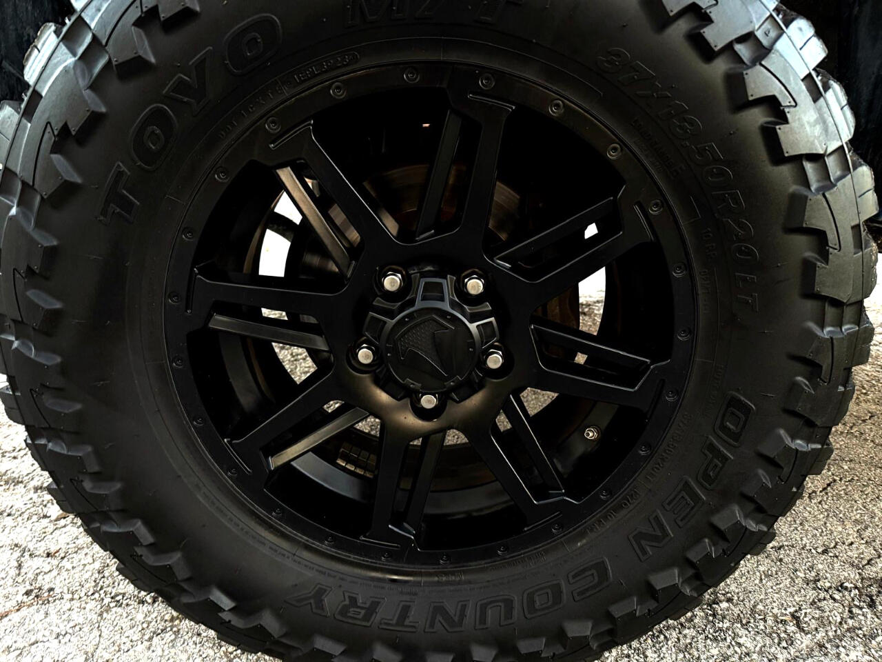 Toyota Tundra SR5 5.7L V8 CrewMax 2WD 2020