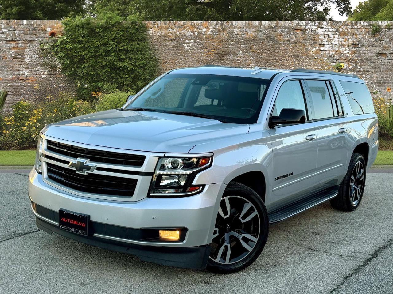 Chevrolet Suburban LT 4WD 2018