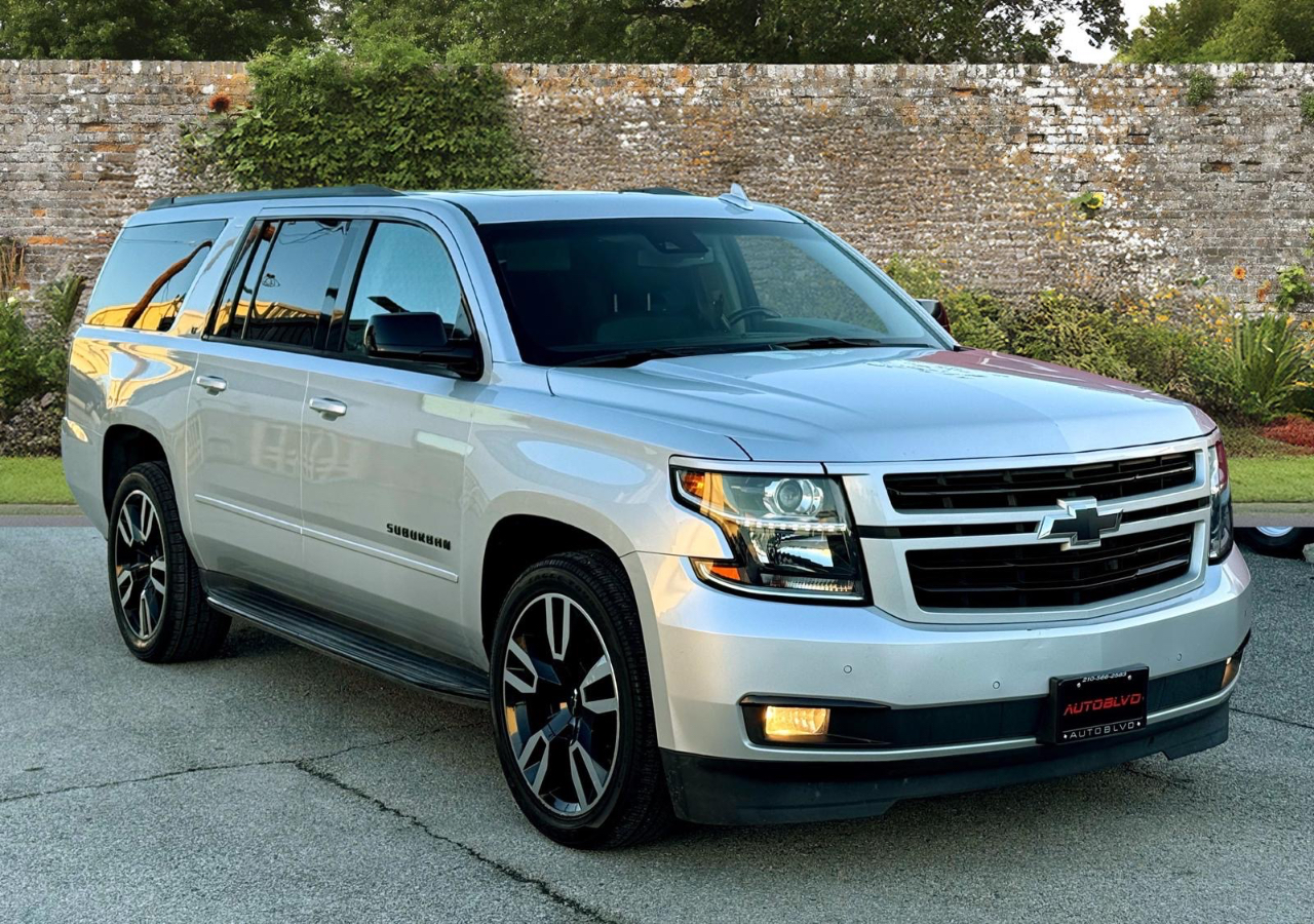 Chevrolet Suburban LT 4WD 2018