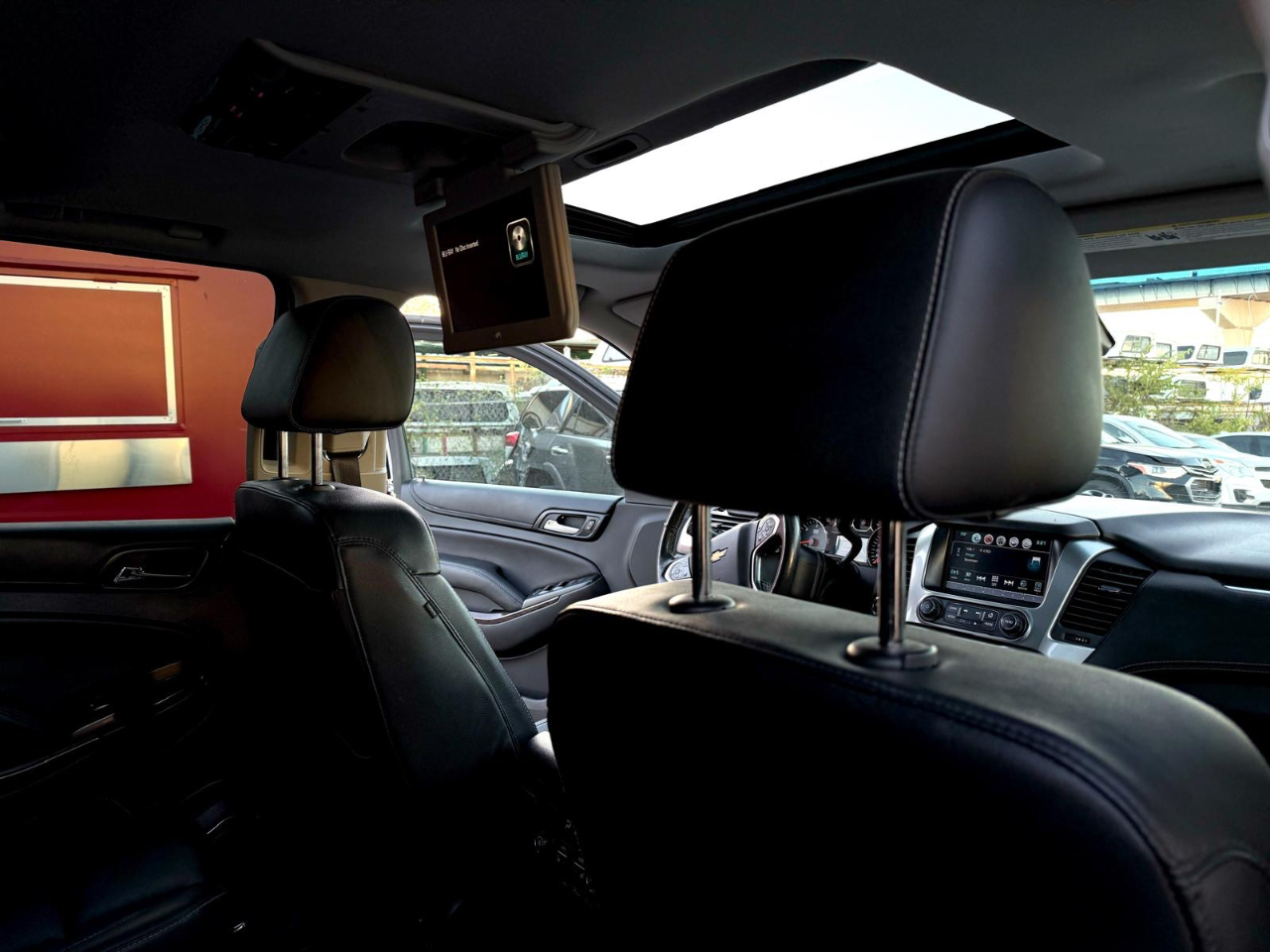 Chevrolet Suburban LT 4WD 2018