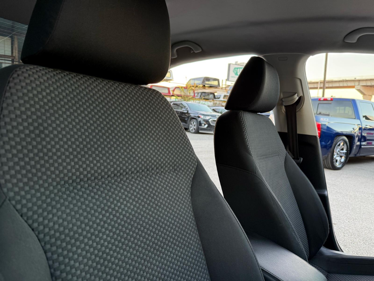 Volkswagen Jetta S 2014