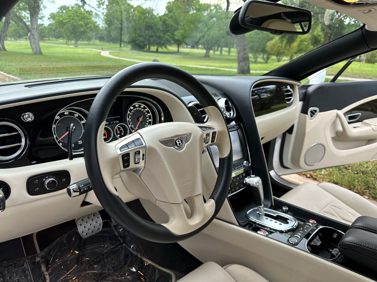 Bentley Continental GT Coupe 2012