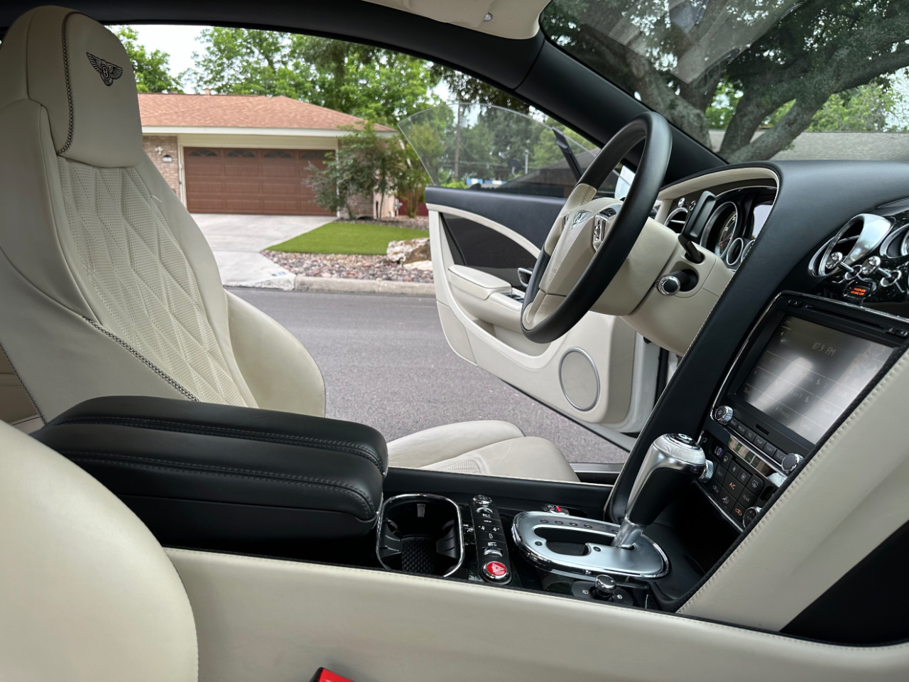 Bentley Continental GT Coupe 2012