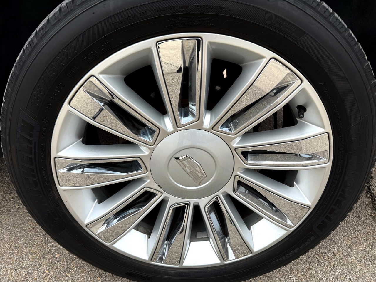 Cadillac Escalade ESV 2WD Platinum 2018