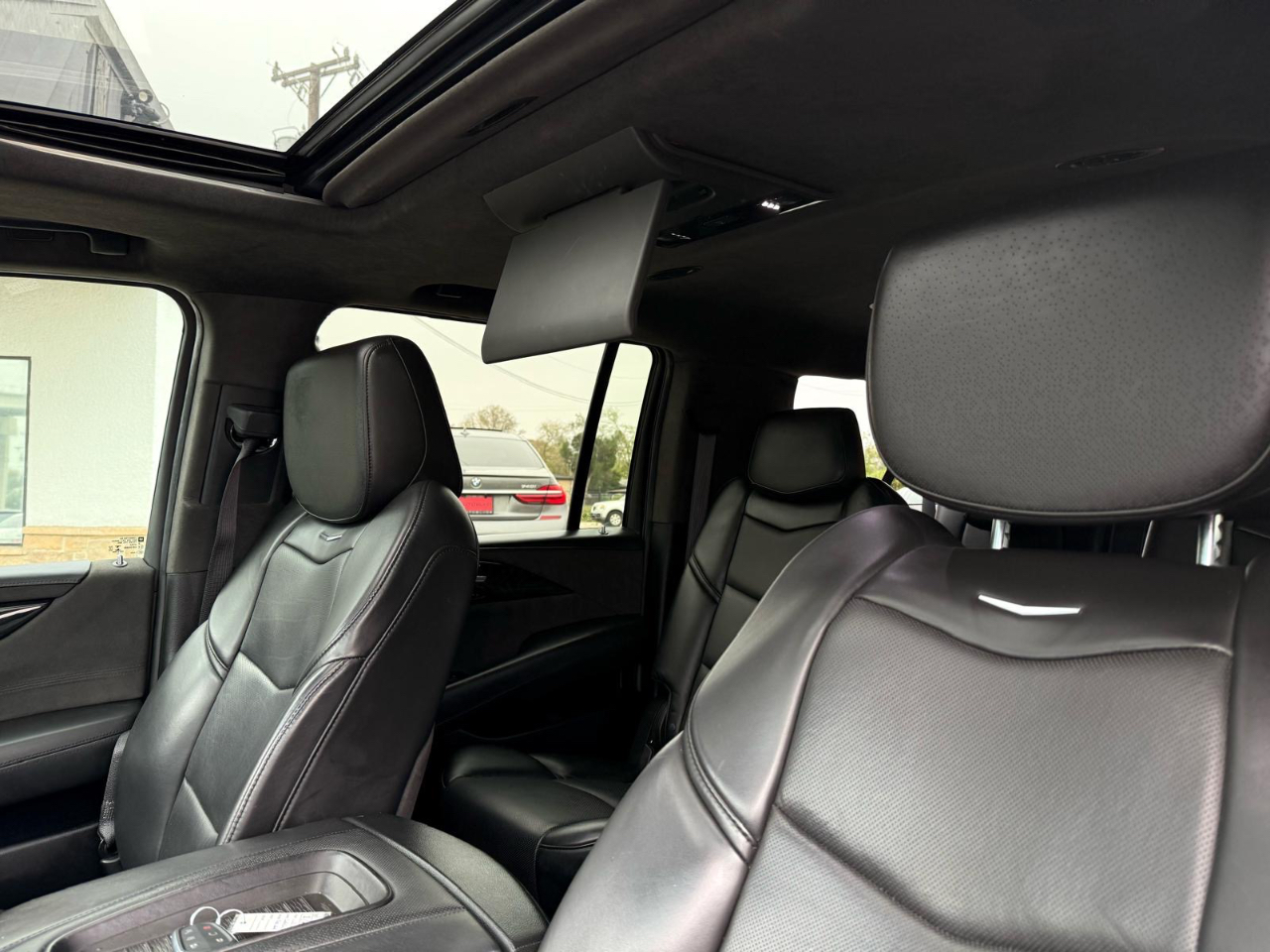 Cadillac Escalade ESV 2WD Platinum 2018