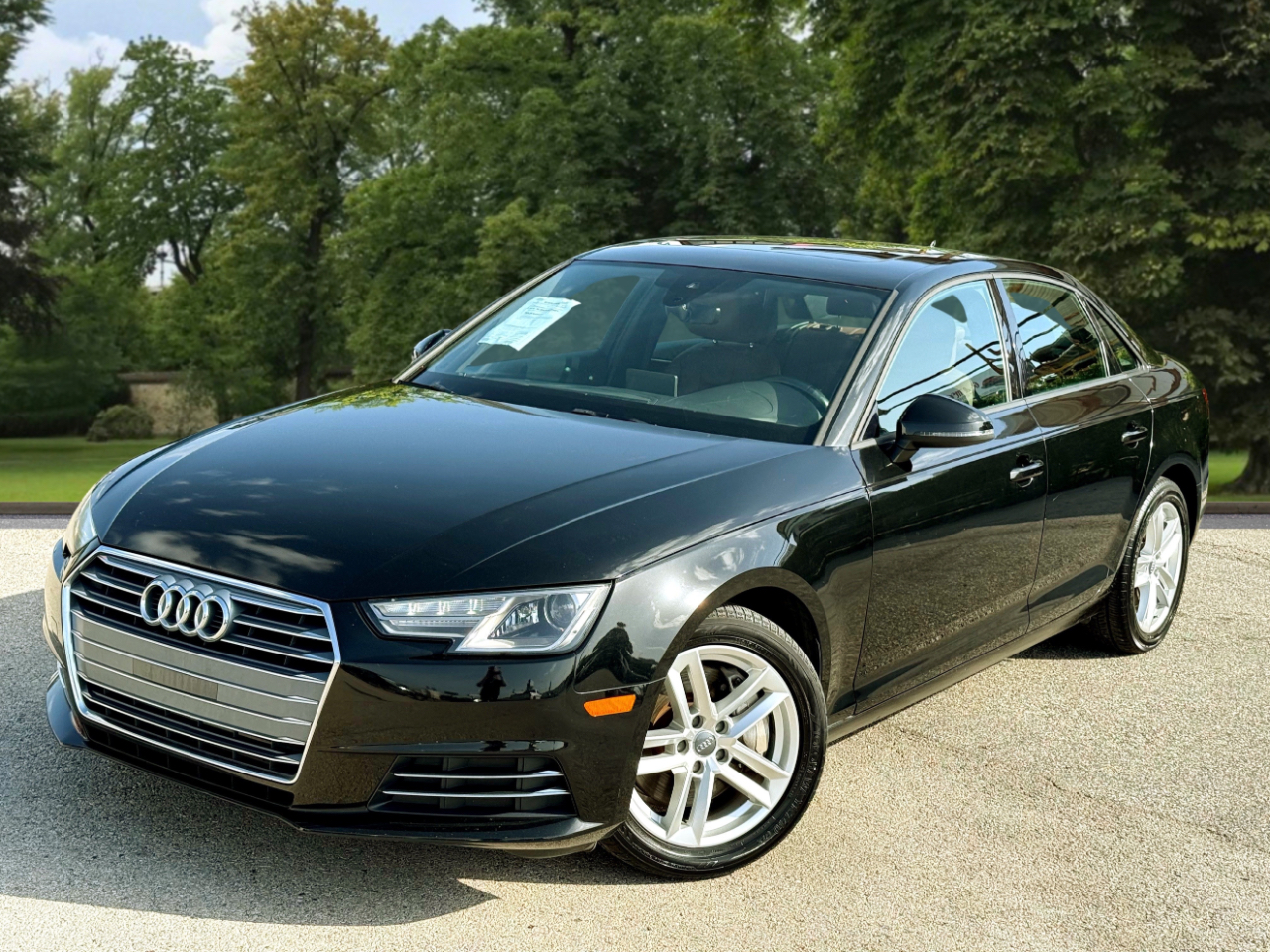 Audi A4 2.0T Premium Sedan 2017