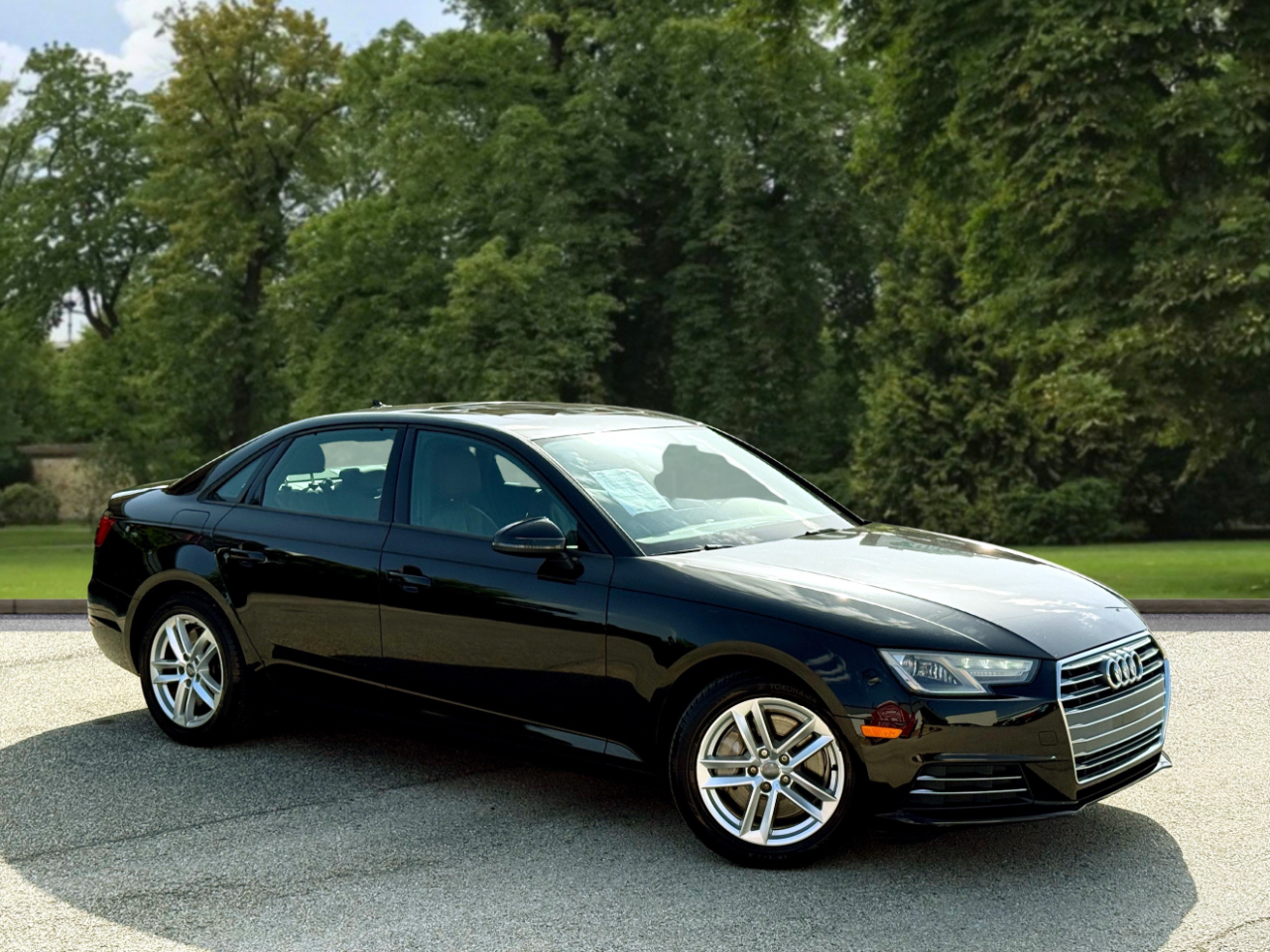 Audi A4 2.0T Premium Sedan 2017