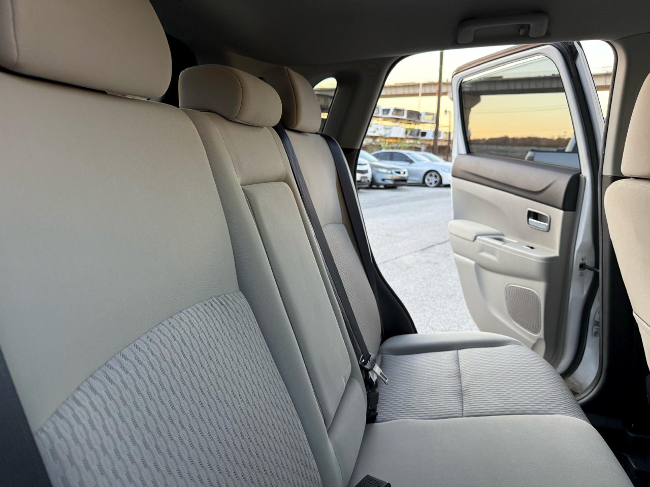 Mitsubishi Outlander Sport 2.0 ES CVT 2017