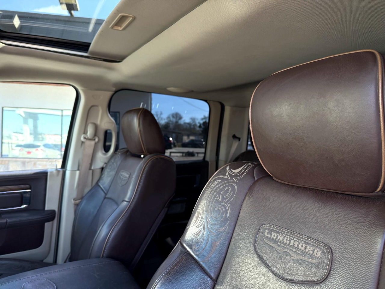 RAM 1500 Longhorn Crew Cab SWB 4WD 2015