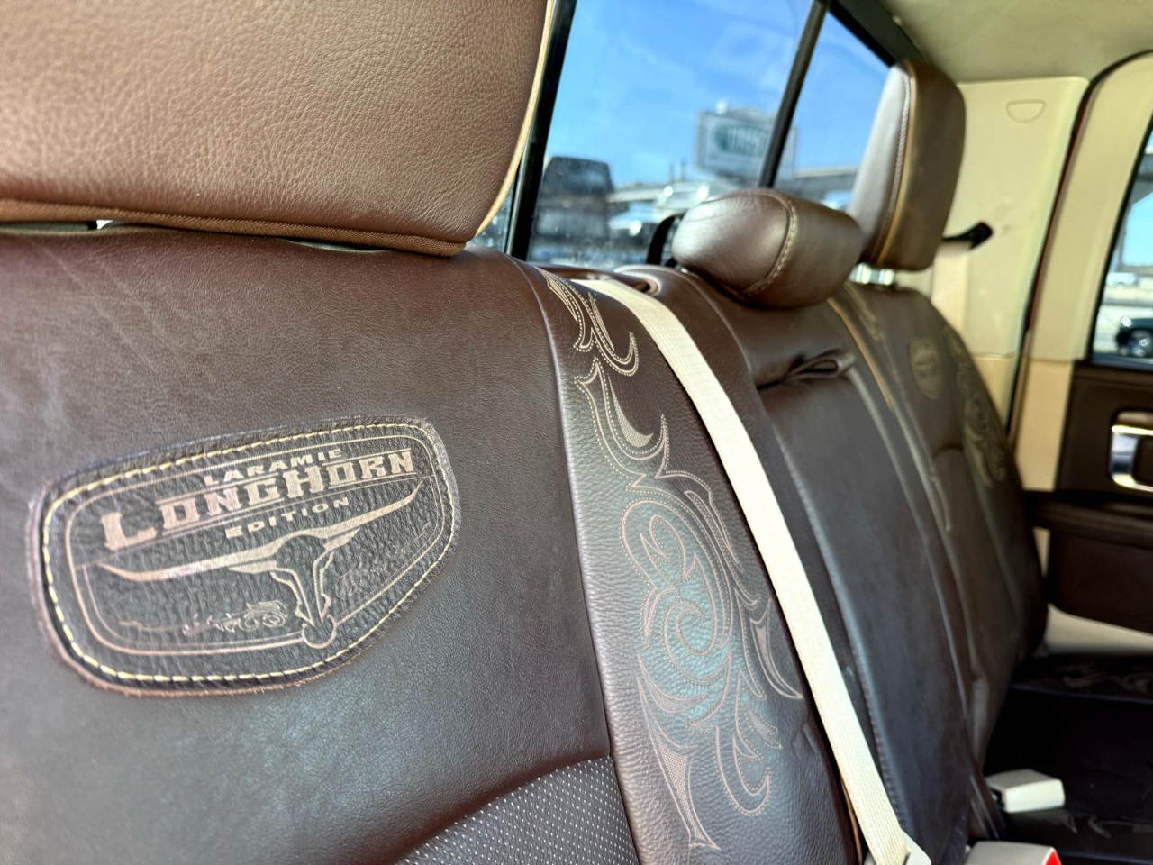 RAM 1500 Longhorn Crew Cab SWB 4WD 2015