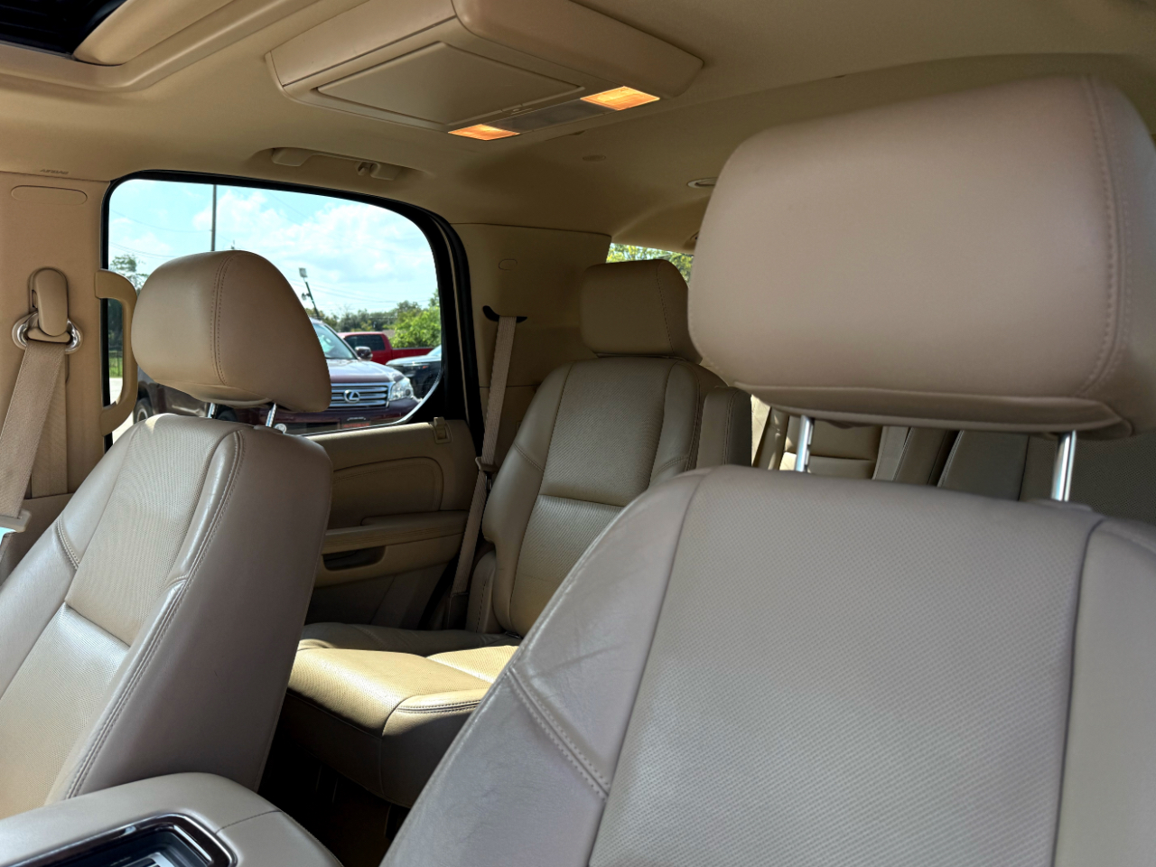 Cadillac Escalade 2WD Premium 2013