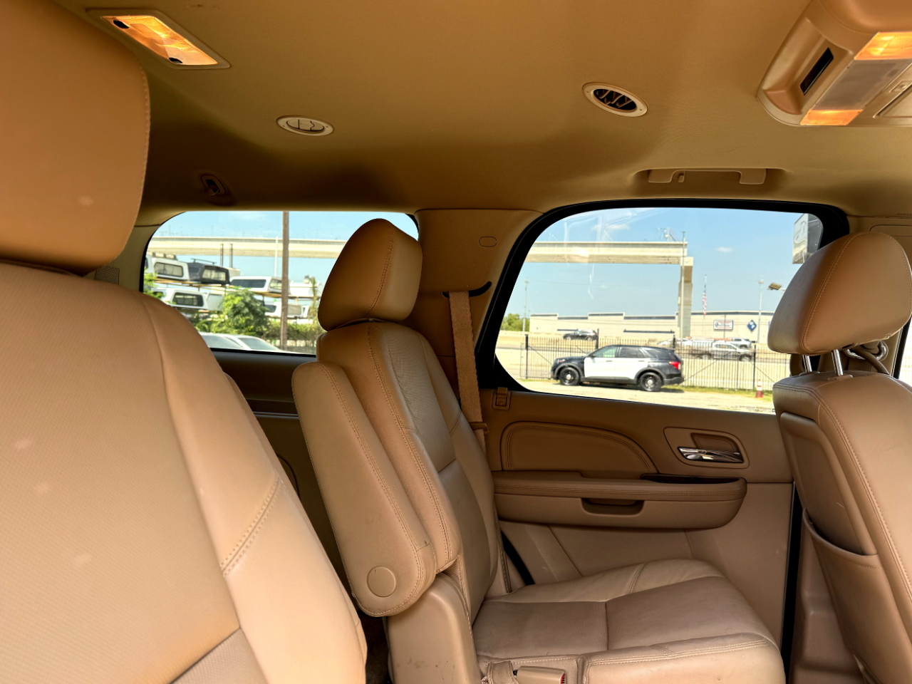 Cadillac Escalade 2WD Premium 2013