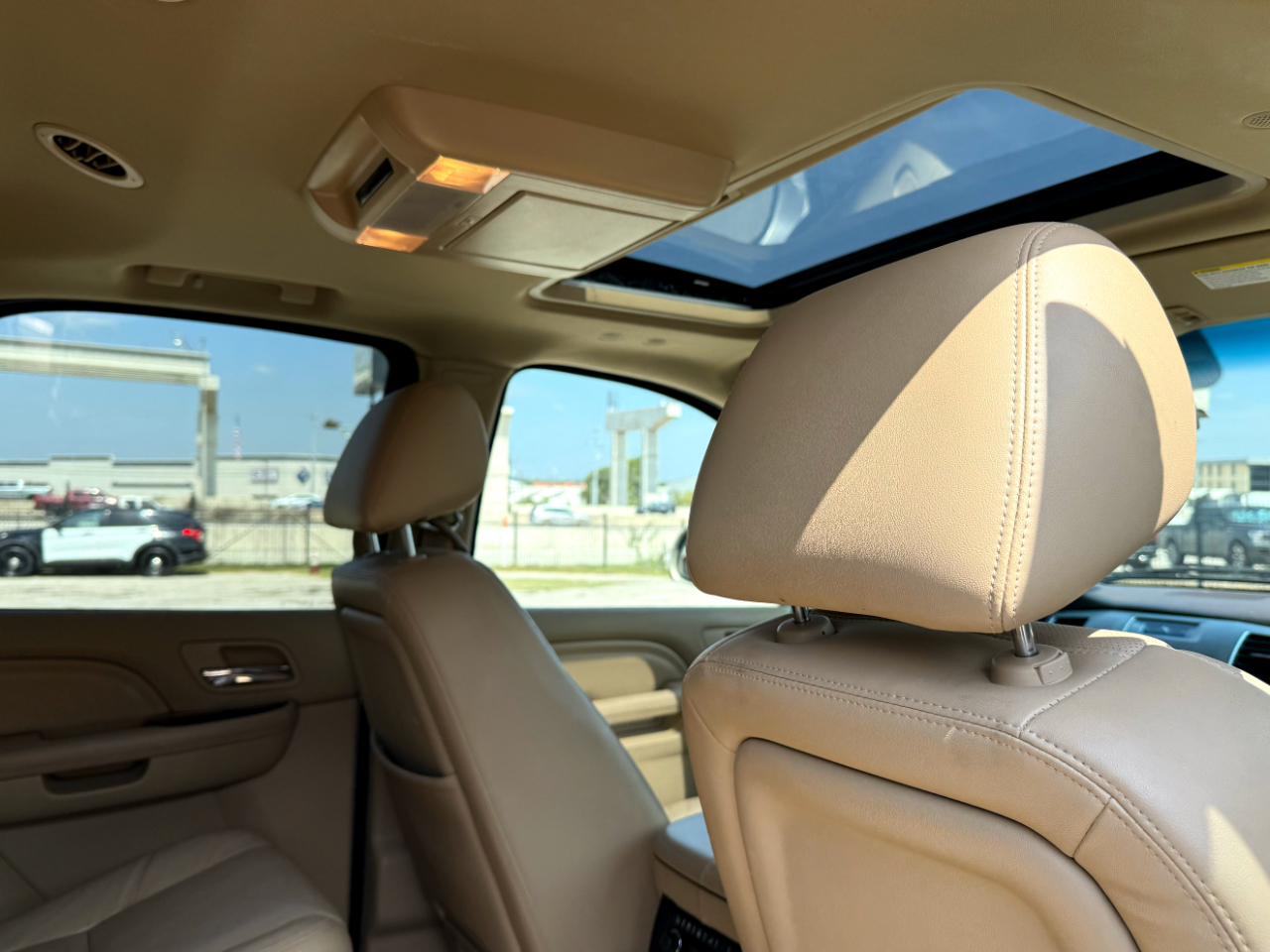 Cadillac Escalade 2WD Premium 2013