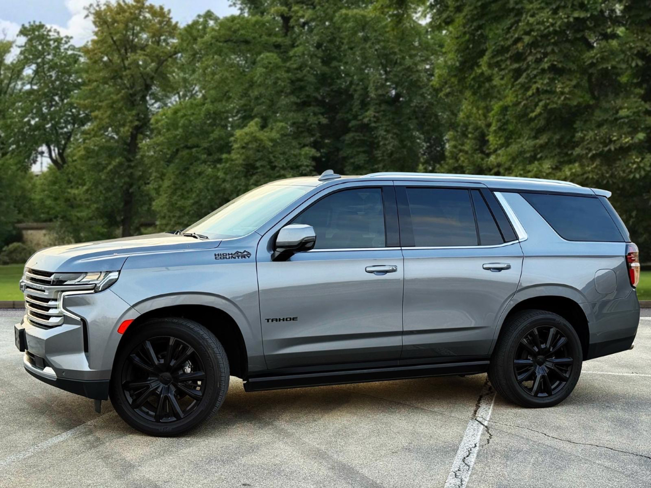 Chevrolet Tahoe High Country 4WD 2021