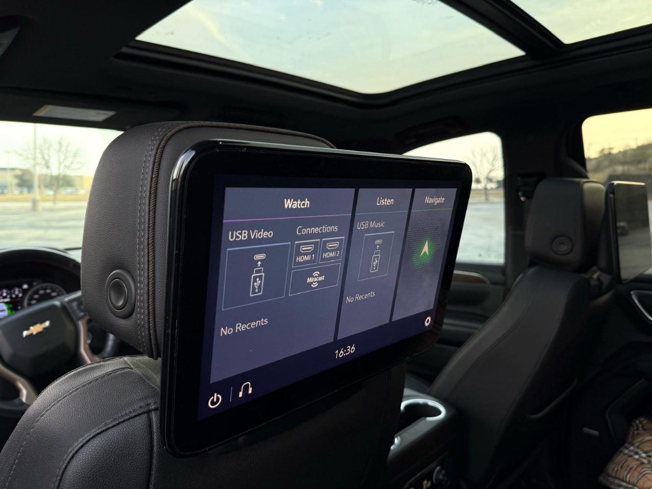 Chevrolet Tahoe High Country 4WD 2021