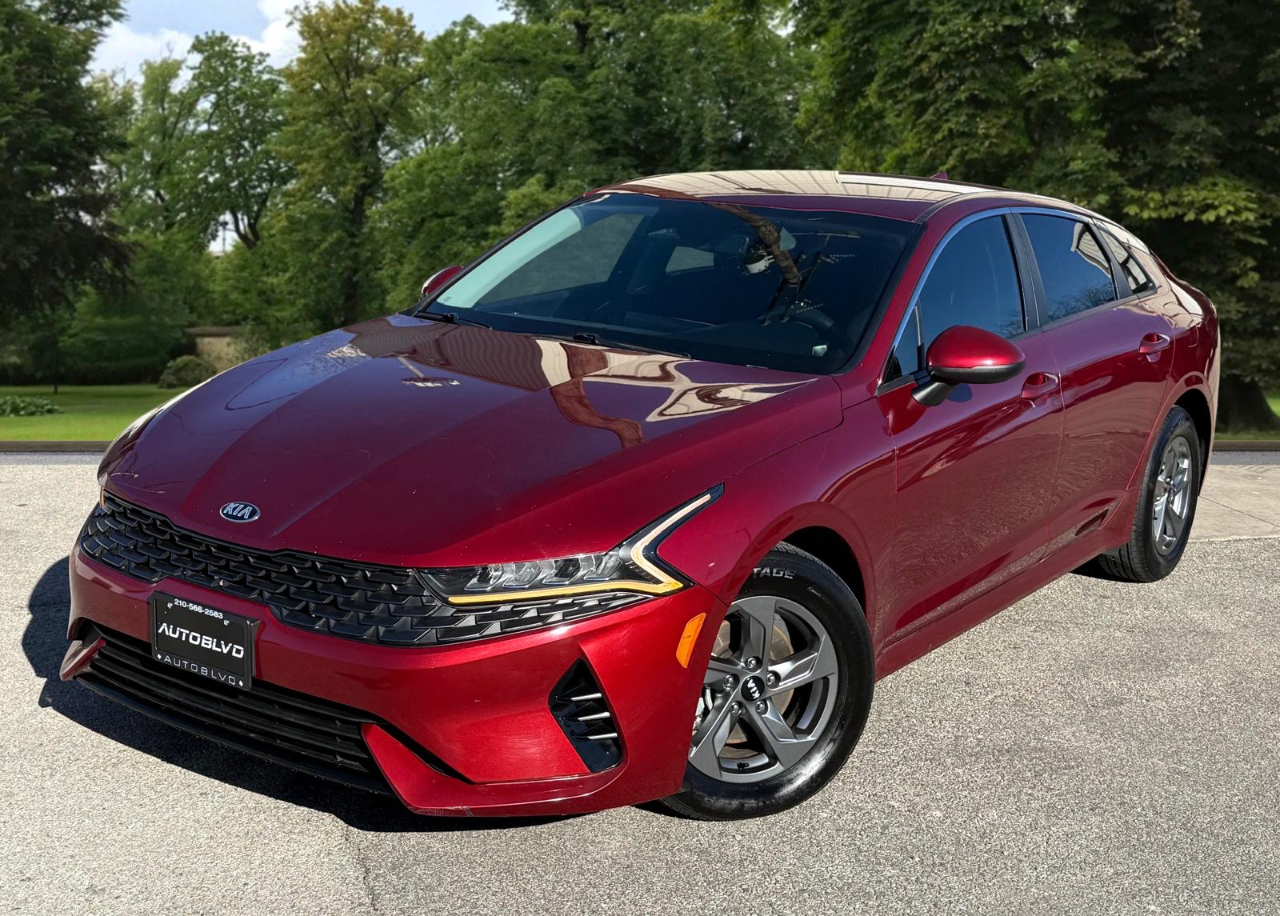 Kia K5 LXS 2021